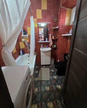 2-к квартира, вторичка, 30м2, 1/1 этаж