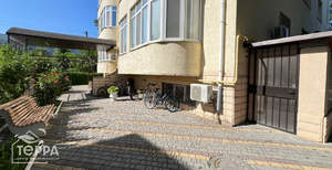 1-к квартира, вторичка, 52м2, 1/4 этаж