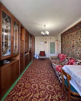 2-к квартира, вторичка, 43м2, 3/5 этаж