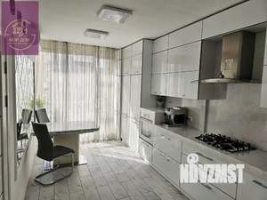 2-к квартира, вторичка, 53м2, 3/10 этаж