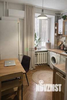 2-к квартира, вторичка, 40м2, 1/3 этаж