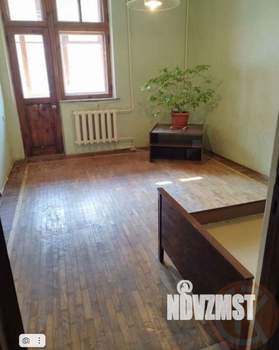 4-к квартира, вторичка, 79м2, 1/5 этаж