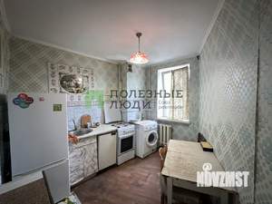 2-к квартира, вторичка, 52м2, 1/9 этаж