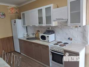 4-к квартира, вторичка, 80м2, 1/2 этаж