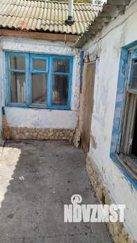 2-к квартира, вторичка, 40м2, 1/1 этаж