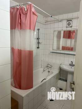 3-к квартира, вторичка, 63м2, 1/5 этаж