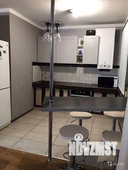 3-к квартира, вторичка, 57м2, 2/4 этаж