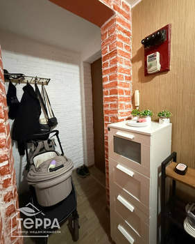 2-к квартира, вторичка, 45м2, 2/4 этаж