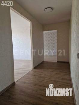 2-к квартира, вторичка, 54м2, 1/9 этаж