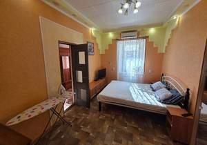 2-к квартира, вторичка, 30м2, 1/1 этаж