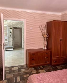 3-к квартира, вторичка, 63м2, 1/5 этаж