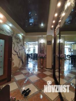 3-к квартира, вторичка, 100м2, 2/6 этаж