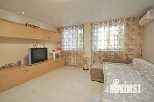 3-к квартира, вторичка, 200м2, 1/2 этаж