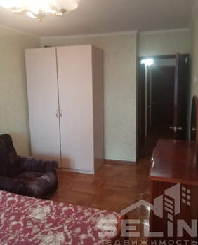 4-к квартира, вторичка, 77м2, 2/9 этаж
