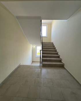 2-к квартира, вторичка, 58м2, 3/9 этаж