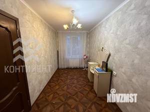 2-к квартира, вторичка, 44м2, 1/4 этаж