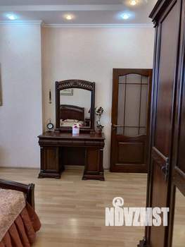 3-к квартира, вторичка, 110м2, 2/6 этаж