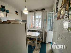 2-к квартира, вторичка, 50м2, 3/5 этаж