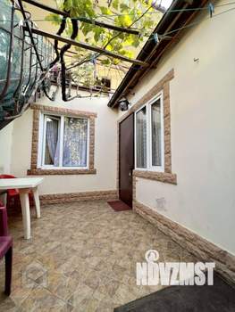 4-к квартира, вторичка, 102м2, 2/2 этаж