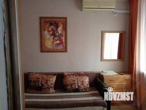 3-к квартира, вторичка, 65м2, 1/2 этаж