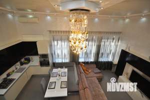 3-к квартира, вторичка, 200м2, 1/2 этаж