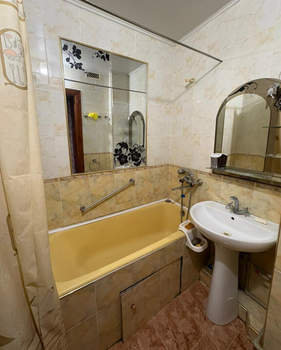 3-к квартира, вторичка, 66м2, 1/5 этаж