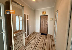 2-к квартира, вторичка, 60м2, 9/9 этаж