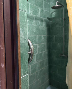 3-к квартира, вторичка, 63м2, 1/9 этаж