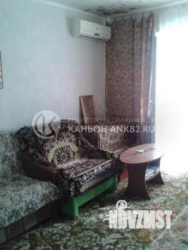 3-к квартира, вторичка, 55м2, 1/4 этаж