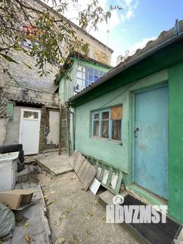 2-к квартира, вторичка, 65м2, 1/1 этаж