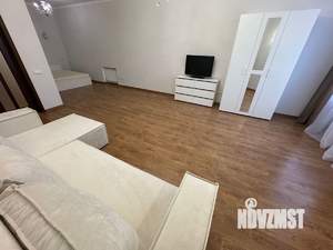 2-к квартира, вторичка, 102м2, 2/7 этаж