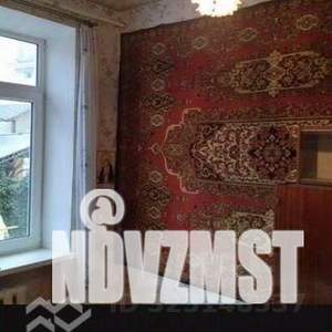 3-к квартира, вторичка, 35м2, 2/2 этаж