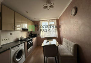 2-к квартира, вторичка, 61м2, 8/9 этаж