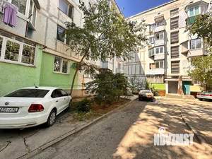 3-к квартира, вторичка, 70м2, 1/6 этаж
