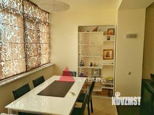 5-к квартира, вторичка, 180м2, 5/5 этаж