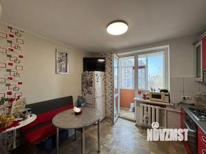 3-к квартира, вторичка, 65м2, 5/5 этаж