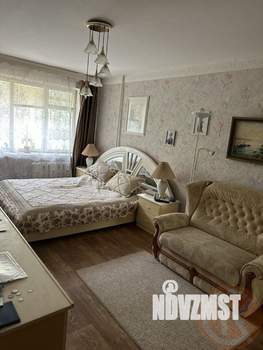 4-к квартира, вторичка, 90м2, 1/5 этаж