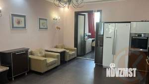 3-к квартира, вторичка, 73м2, 1/3 этаж