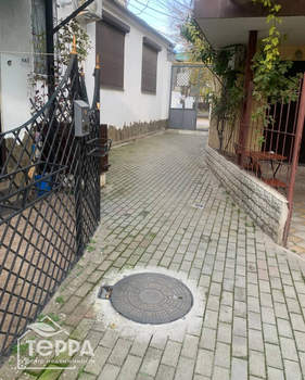 2-к квартира, вторичка, 37м2, 1/1 этаж