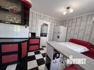 3-к квартира, вторичка, 63м2, 5/5 этаж