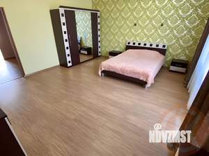 2-к квартира, вторичка, 113м2, 2/4 этаж