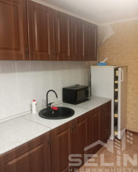 4-к квартира, вторичка, 77м2, 2/9 этаж