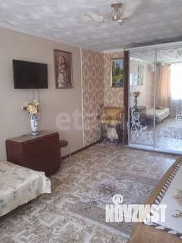 2-к квартира, вторичка, 50м2, 1/5 этаж