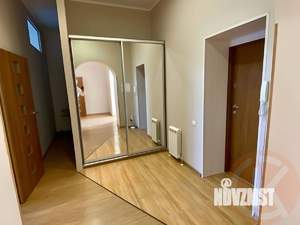 2-к квартира, вторичка, 113м2, 2/4 этаж