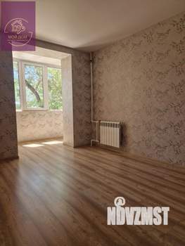 2-к квартира, вторичка, 54м2, 1/9 этаж