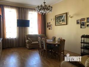 2-к квартира, вторичка, 71м2, 2/2 этаж