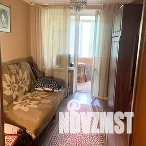 3-к квартира, вторичка, 63м2, 4/5 этаж