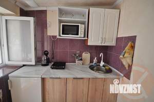 2-к квартира, вторичка, 45м2, 1/1 этаж