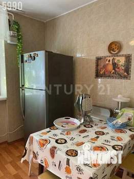 3-к квартира, вторичка, 65м2, 1/5 этаж