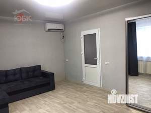 2-к квартира, вторичка, 42м2, 1/1 этаж